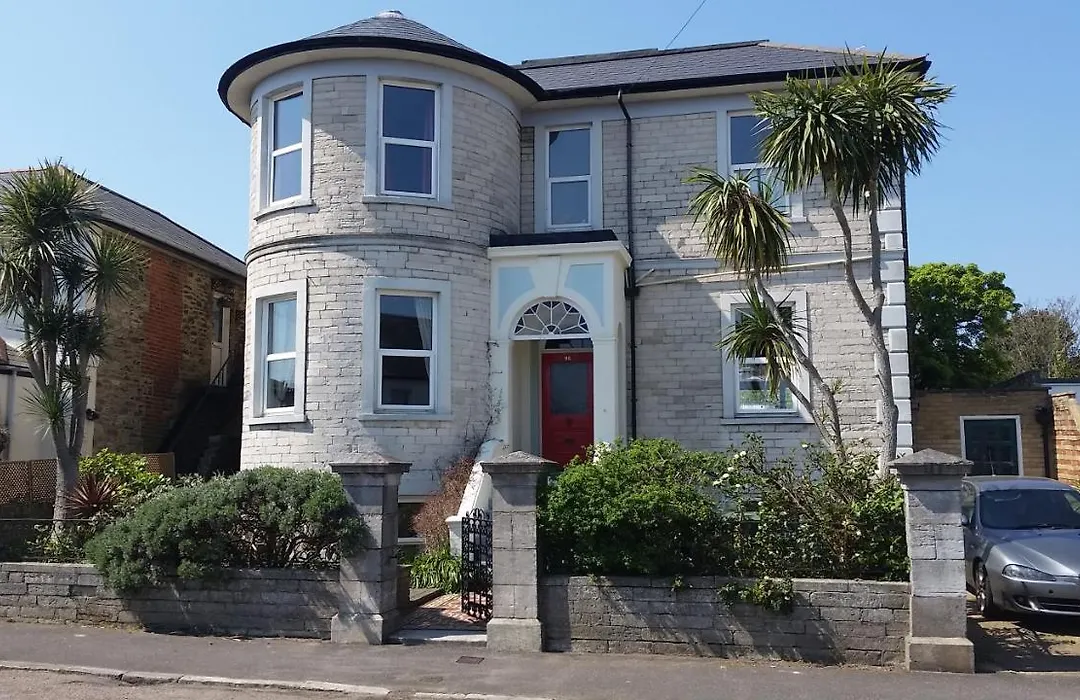 Grantham House-1